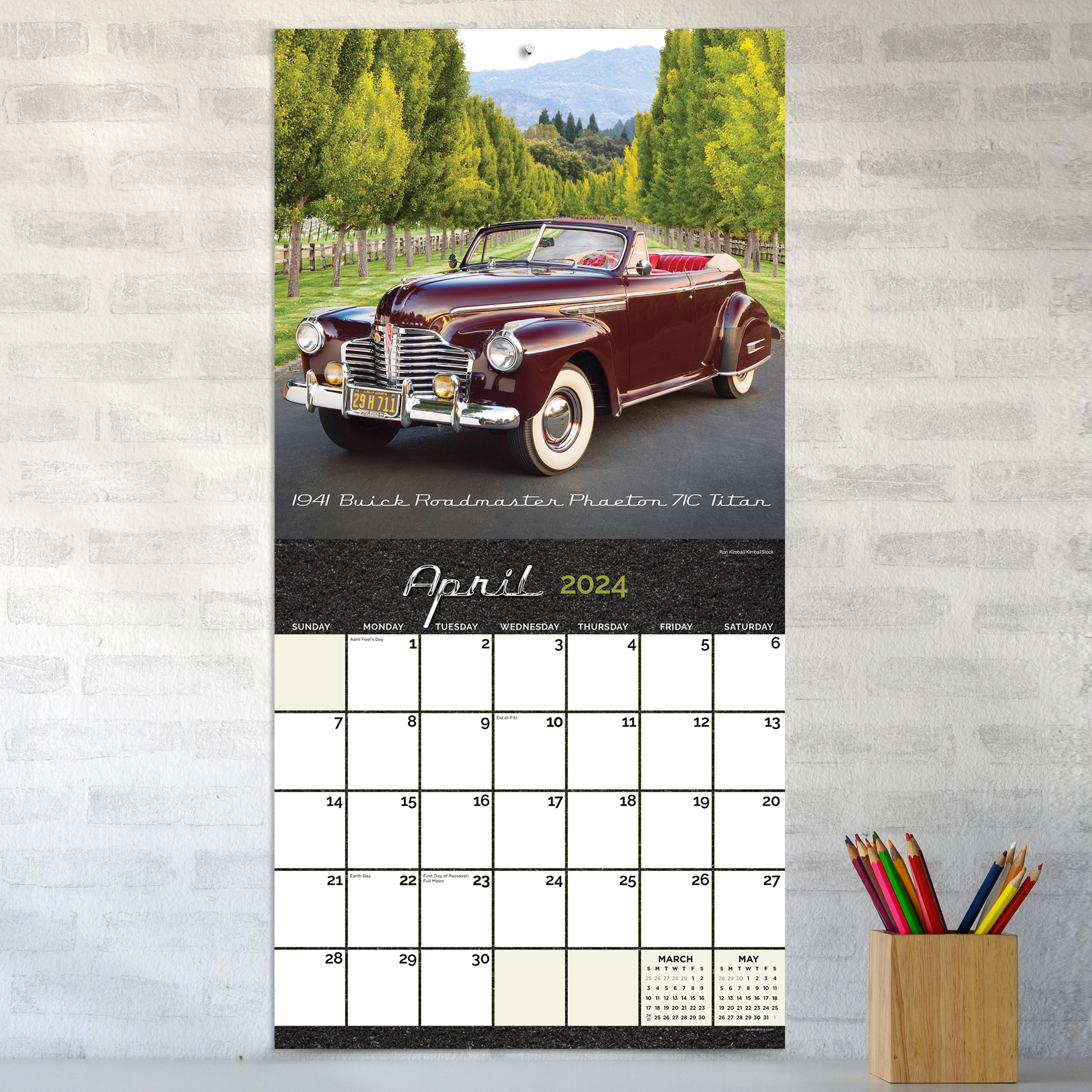 2024 Classic Cars Wall Calendar
